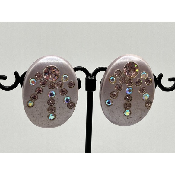 Vintage Lavender Rhinestones Lavender Chunky Clip On Earrings! - Picture 3 of 6